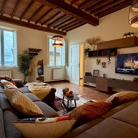 Exclusive Retreat For Groups - Duomo View - 3 Bedrooms - Gaming Апартаменти Сієна