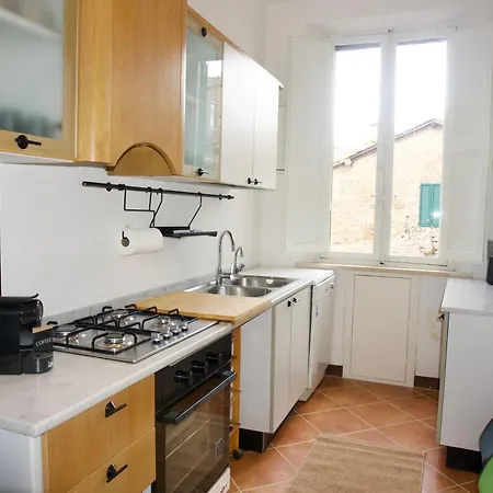 Exclusive Retreat For Groups - Duomo View - 3 Bedrooms - Gaming *
