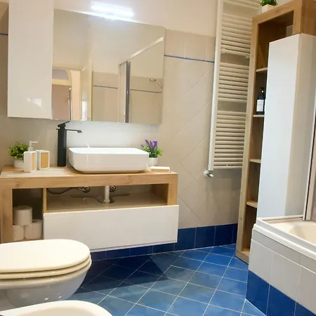 Exclusive Retreat For Groups - Duomo View - 3 Bedrooms - Gaming Апартаменти Сієна