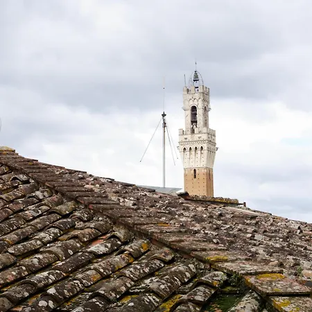 Exclusive Retreat For Groups - Duomo View - 3 Bedrooms - Gaming Апартаменти